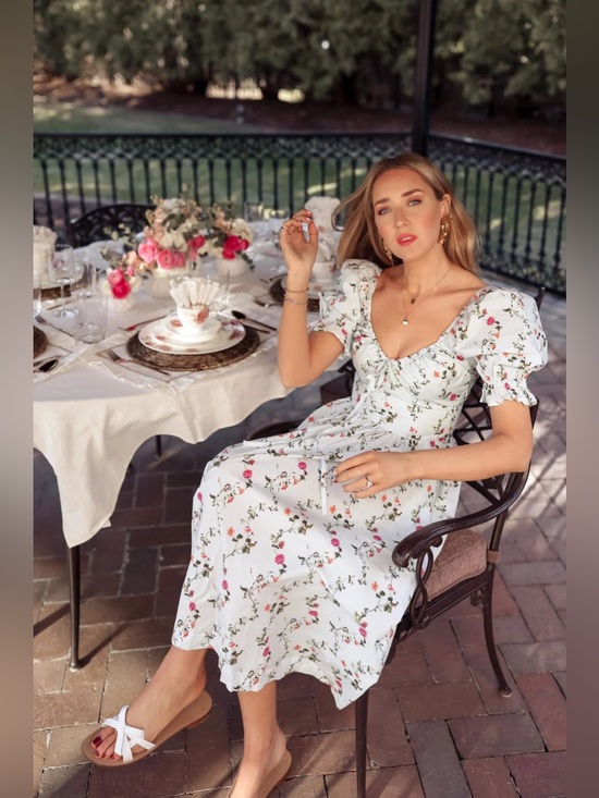 Hill House Dresses & Skirts - NWT Hill House The Ophelia Dres - Pond Floral